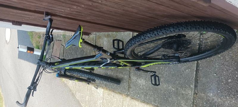 Celoodpružené horské kolo, Scott Spark 940, M, 29"
