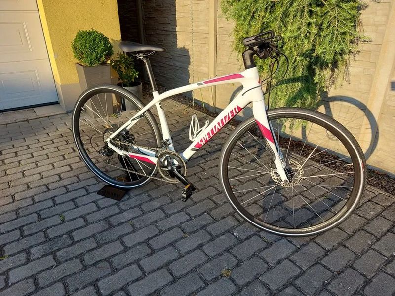 DAMSKÉ KOLO SPECIALIZED SIRRUS ELITE CARBON DISC
