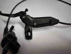 Kotoučová brzda SRAM Level Silver Stealth 2 pístek, černá přední + zadní