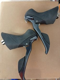 Řadící páky Shimano Sora 9sp 