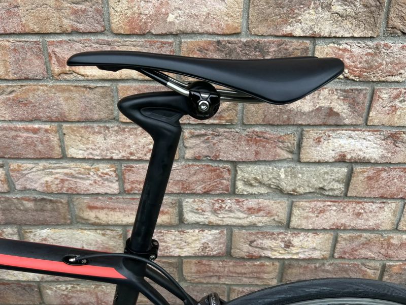 Specialized Roubaix SL4, velikost 56