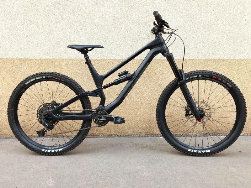 Canyon TORQUE AL 5.0 vel. L, zdvihy 180/175 mm, 27,5 TOP STAV