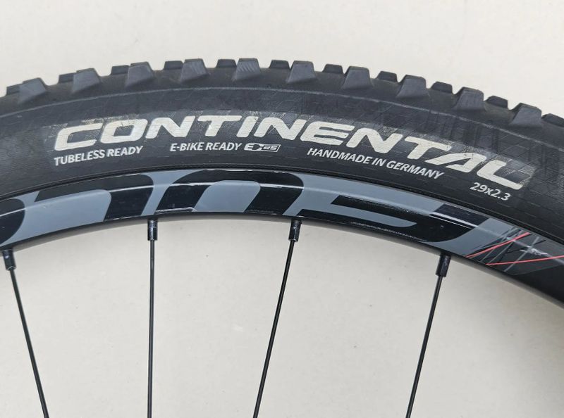 Prodám zapletená kola FULCRUM Red Zone 5 29 Boost - Shimano/Sram