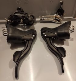 Prodám sadu řazení Campagnolo Centaur 2017+ 11 rychlostí