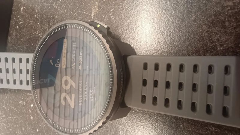 Suunto Vertical Titanium Solar