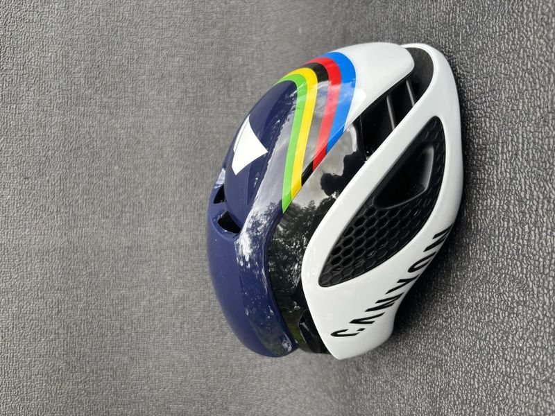 ABUS GAMECHANGER - NOVÁ - velikost S (51-55 cm) 