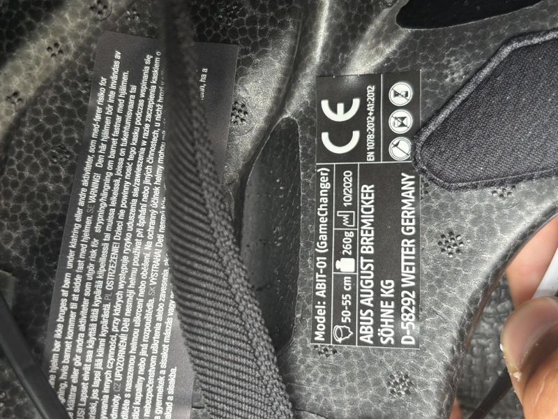 ABUS GAMECHANGER - NOVÁ - velikost S (51-55 cm) 