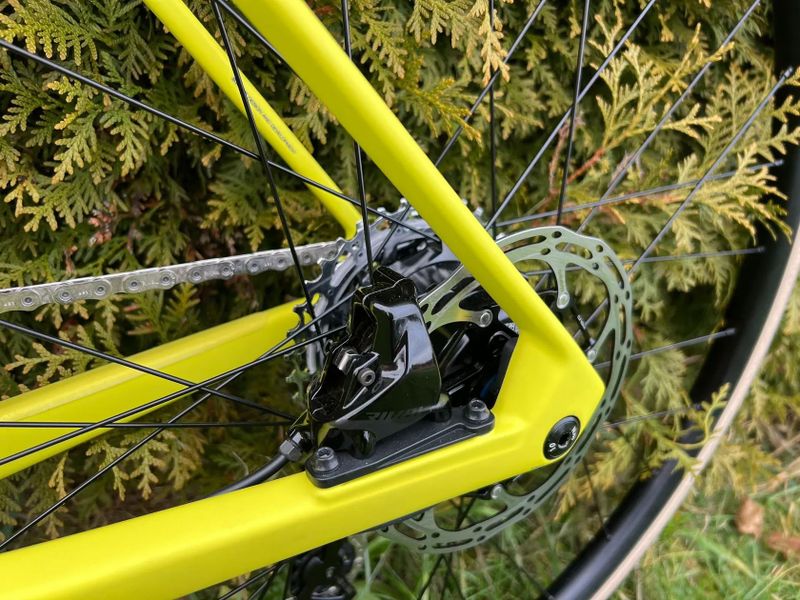 Nové BMC Roadmachine AMP vel. 56
