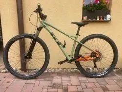 GT Avalanche Elite 29"