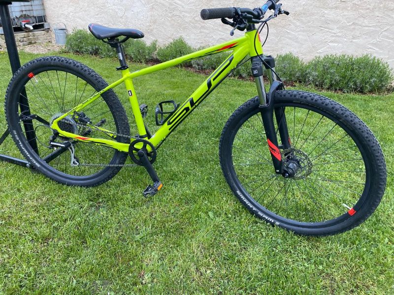 Racer XC 27, velikost rámu S