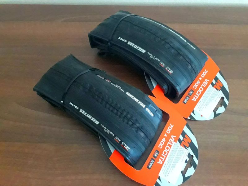 Maxxis Velocita 700x40C TR EXO 120TPI