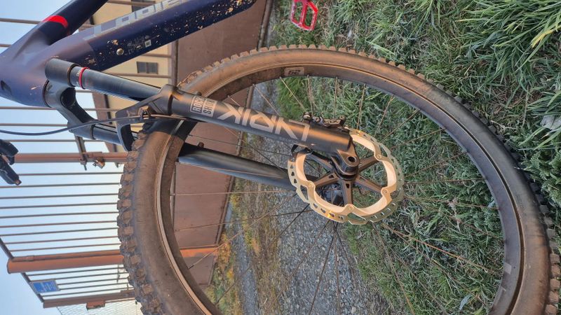 Lapierre e-zesty 9.4 L jako nove!skoro nejete!