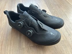 Tretry Specialized Recon 3.0 vel 43