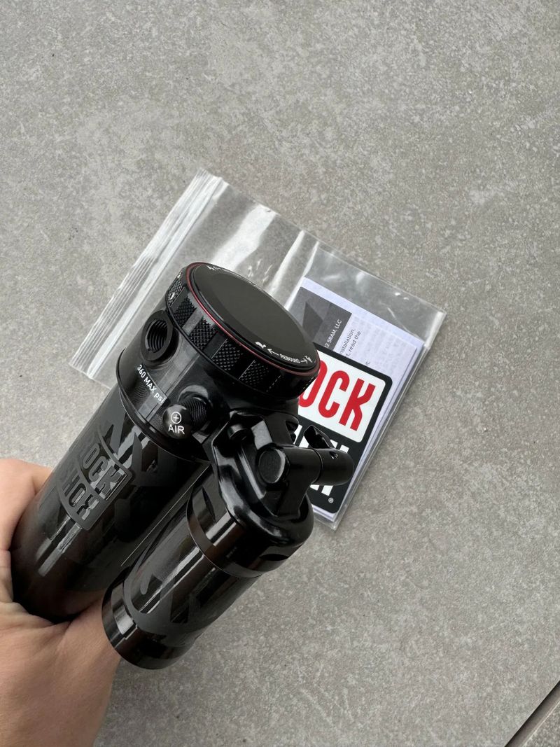 Tlumič RockShox Super Deluxe Select+ 205x65