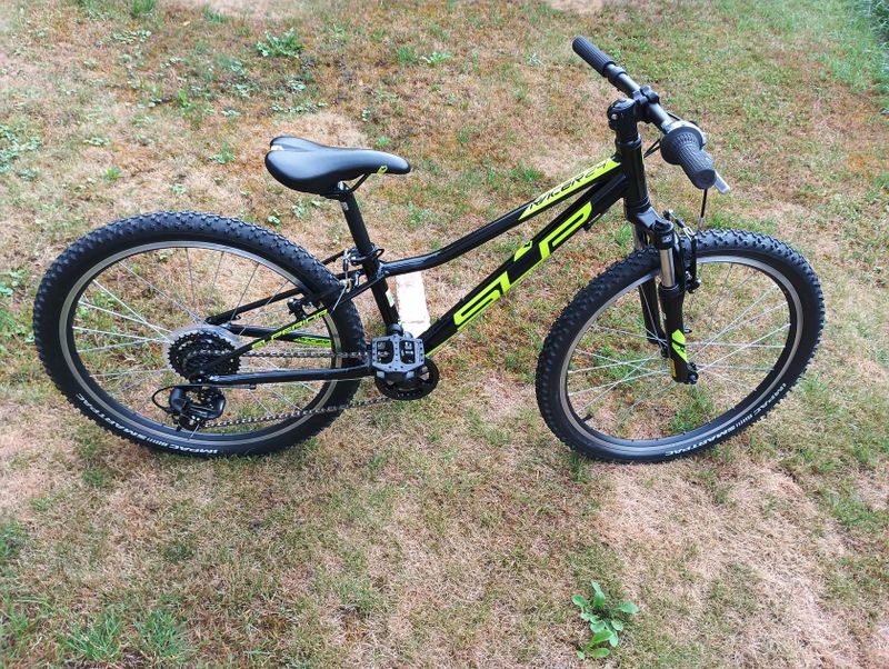 Superior Racer 24