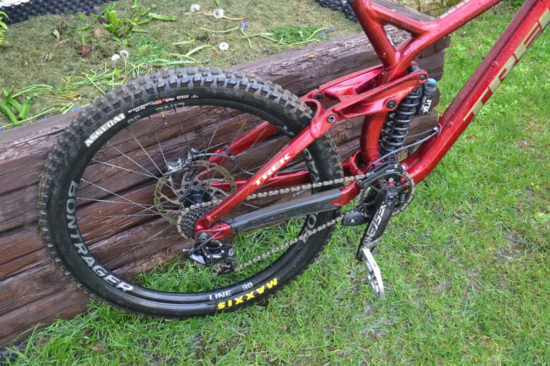 Trek Session DH