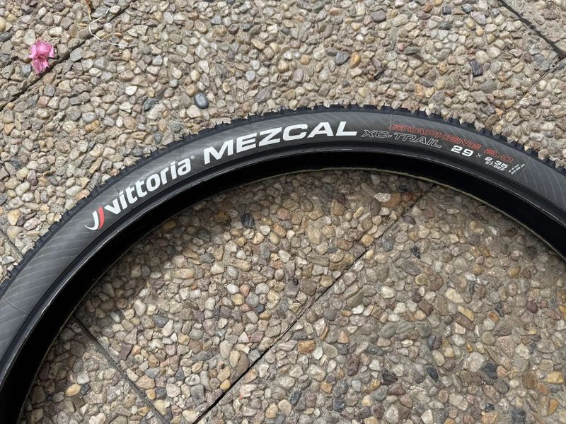 Plaste Vittoria Barzo/Mezcal TNT 29x2.35