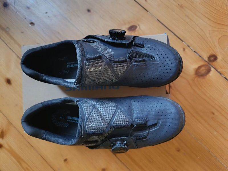 Tretry Shimano SH XC300
