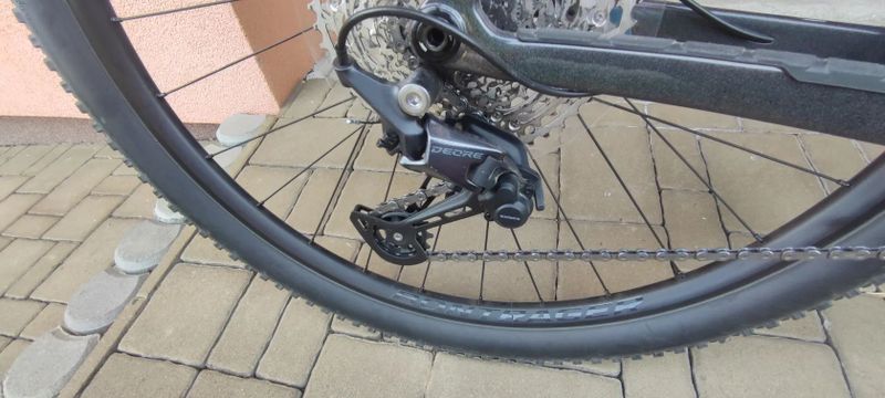 Trek Procaliber 9.5 - gloss dark prismatic/matte trek black velikost M/L