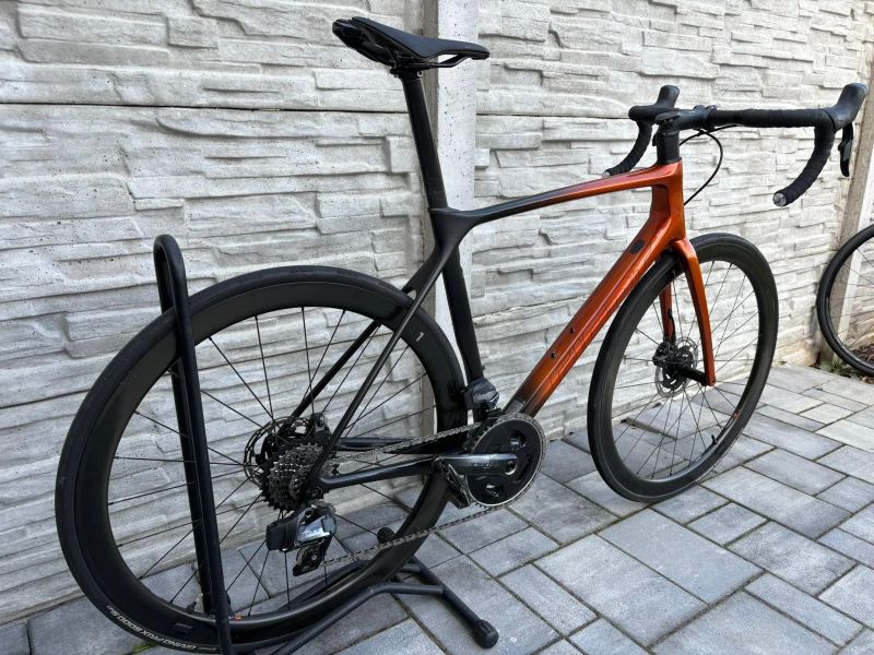 Giant tcr advanced pro 0 AXS - wattmetr - karbonová kola slr1