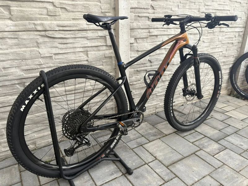 Giant xtc advanced 1.5 karbonová kola xcr2