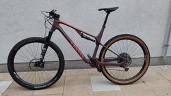 Lux Trail CF 6