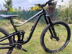Giant Trance x1