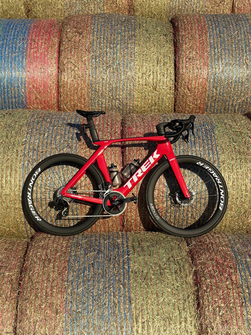 Trek Madone SLR Gen7 PROJECTONE VIPER RED