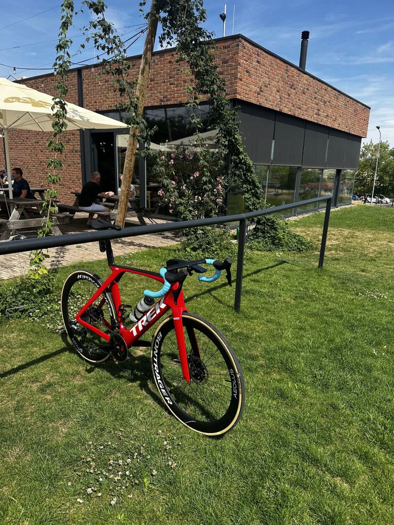 Trek Madone SLR Gen7 PROJECTONE VIPER RED