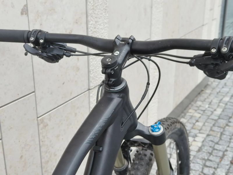 Canyon Nerve AL 7.0 kola 27,5" vel. M