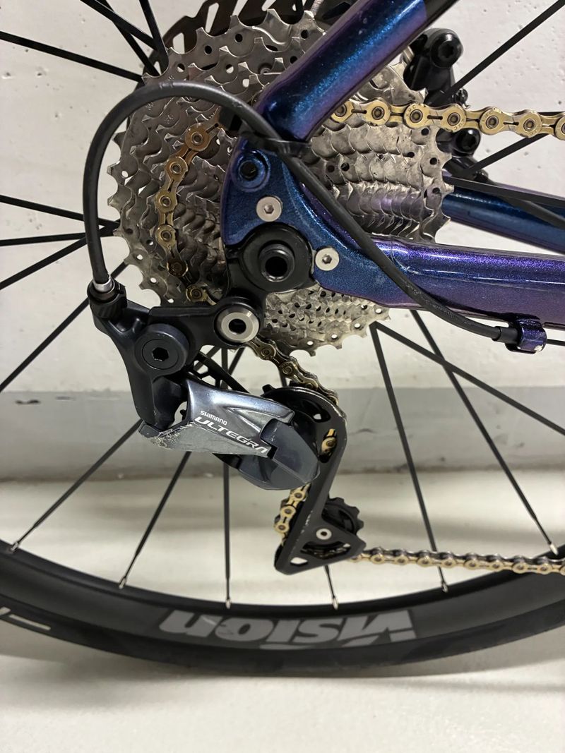 Dema Leony 8 on Shimano Ultegra
