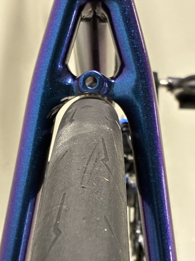 Dema Leony 8 on Shimano Ultegra