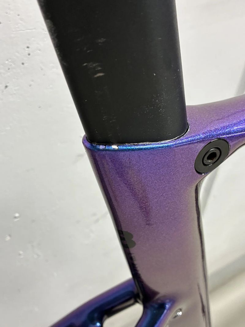 Dema Leony 8 on Shimano Ultegra