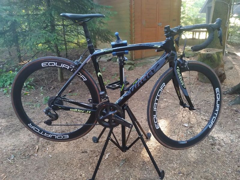 Silniční karbonové kolo Wilier Triestina 386 Ultegra Di2