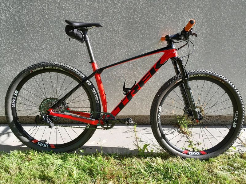 Trek Procaliber, vel.L, Sram XX1, Shimano XTR, karb.kola DT SWISS XRC 1200, jako nový, 9,5 kg