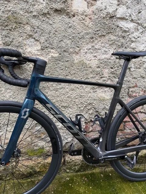 Scott Addict RC PRO vel. L