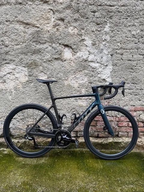 Scott Addict RC PRO vel. L