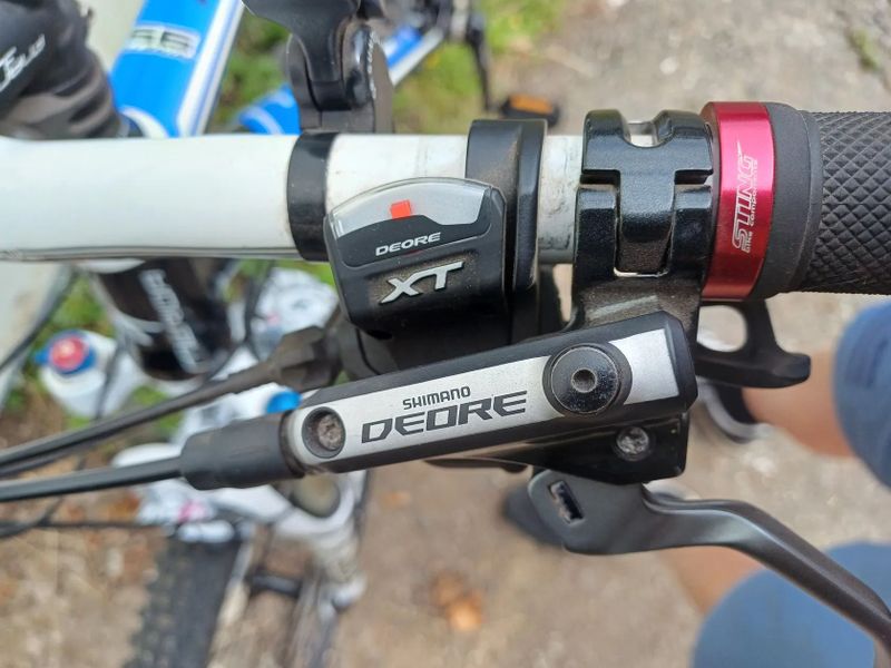 Merida ninety nine 99 Prodám celopéro Merida ninety nine 99 vel 21,5" 52cm převody brzdy Shimano, T 
