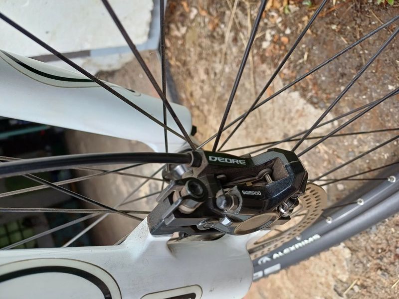 Merida ninety nine 99 Prodám celopéro Merida ninety nine 99 vel 21,5" 52cm převody brzdy Shimano, T 