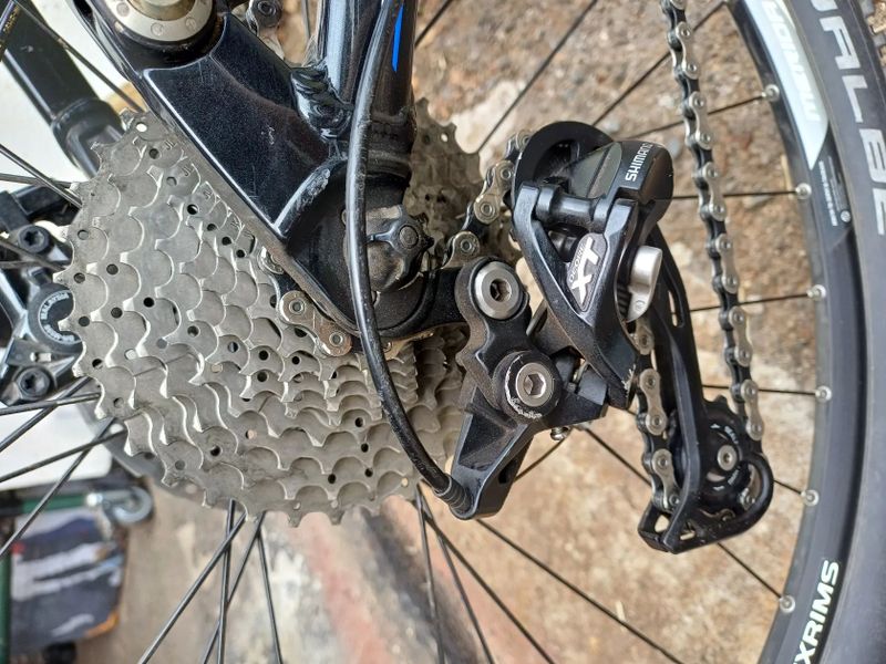 Merida ninety nine 99 Prodám celopéro Merida ninety nine 99 vel 21,5" 52cm převody brzdy Shimano, T 