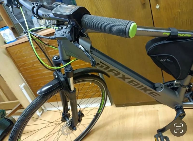 Zánovní elektrokolo MAXBIKE, NAJETO 251KM !!