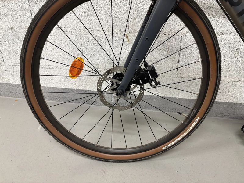 Triban GRVL 520 Sram Apex - velikost L