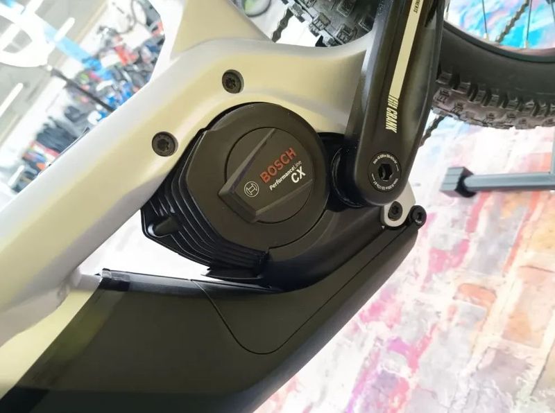Haibike ALLTRACK 9 29", Bosch, 750Wh, horské elektrokolo vel. M
