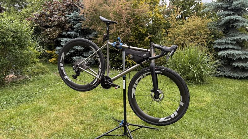 Titanova ramova gravel sada Merit