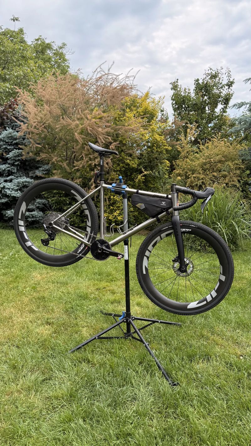 Titanova ramova gravel sada Merit