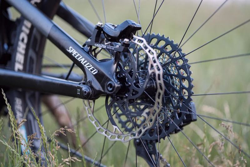  Specialized S-Works Turbo Kenevo SL S4 (málo jeté, top stav, range extender)