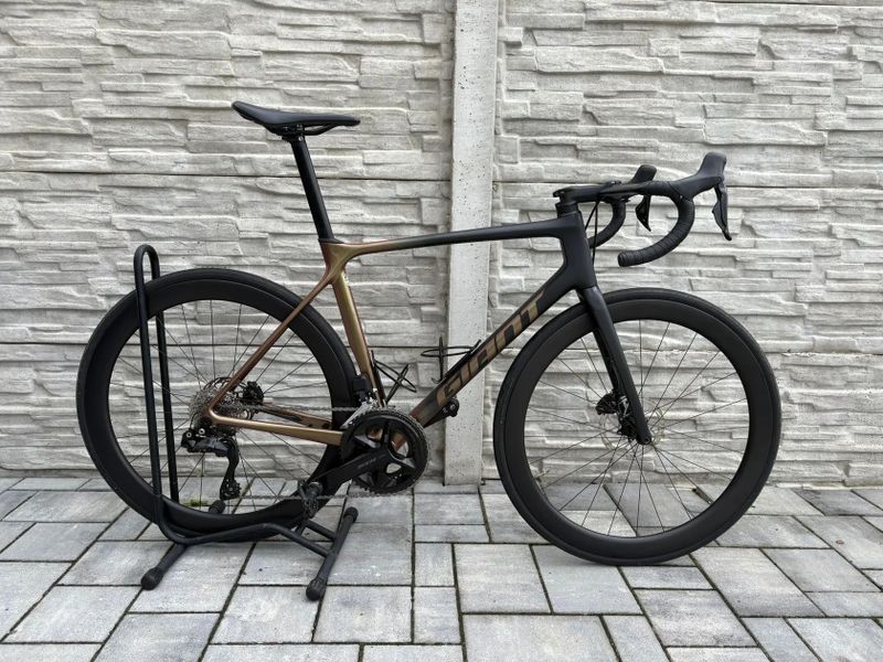 Giant tcr advanced pro Di2 12 speed 