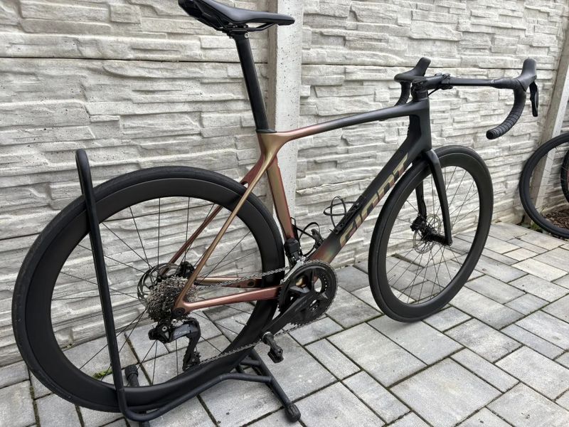 Giant tcr advanced pro Di2 12 speed 