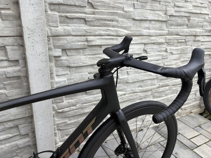 Giant tcr advanced pro Di2 12 speed 