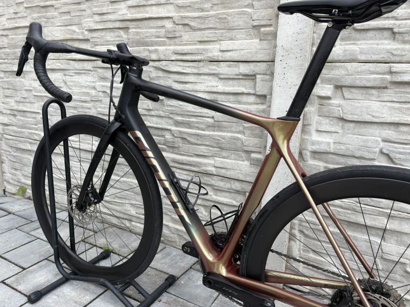 Giant tcr advanced pro Di2 12 speed 